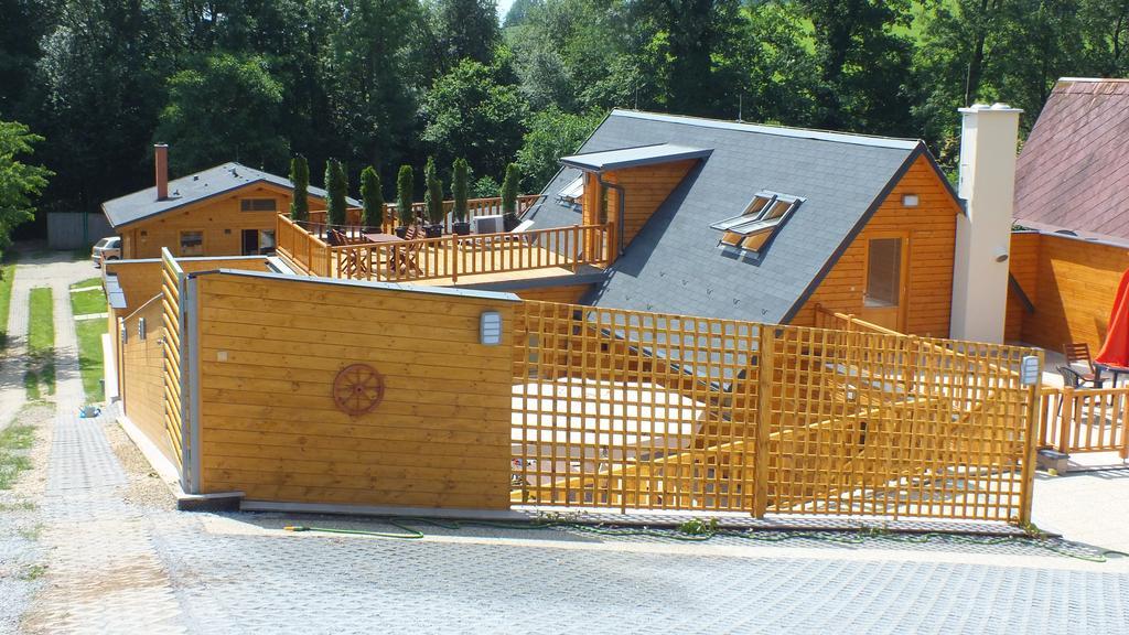 Chaty Pod Sokolim Hrbetem Česká Ves Exterior foto